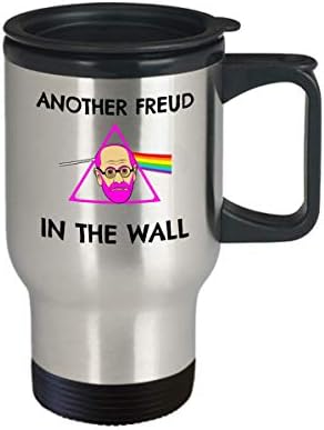 Чаша за пътуване по психология - Още един Фройд на стената - Смешни розови подаръци-вицове психолог на Фройд - психотерапевт Зигмунд Фройд - хумор студенти-психолози