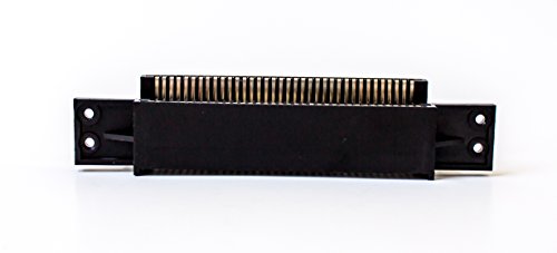 Стара 72-пинов конектор Skool за 8-битова система на Nintendo NES